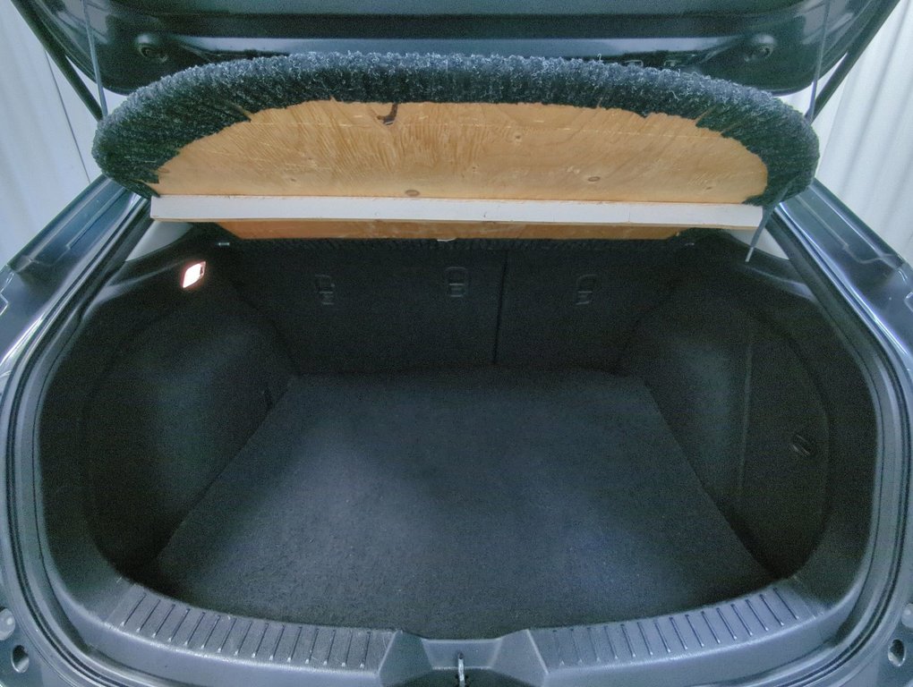 2016 Mazda 3 GS in Dartmouth, Nova Scotia - 23 - w1024h768px