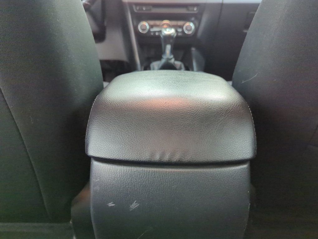 2017 Mazda 3 GT in Dartmouth, Nova Scotia - 20 - w1024h768px