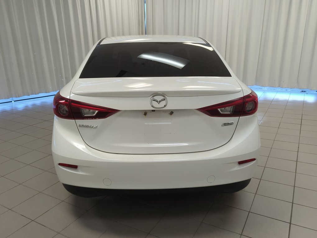 2018 Mazda 3 GT in Dartmouth, Nova Scotia - 7 - w1024h768px