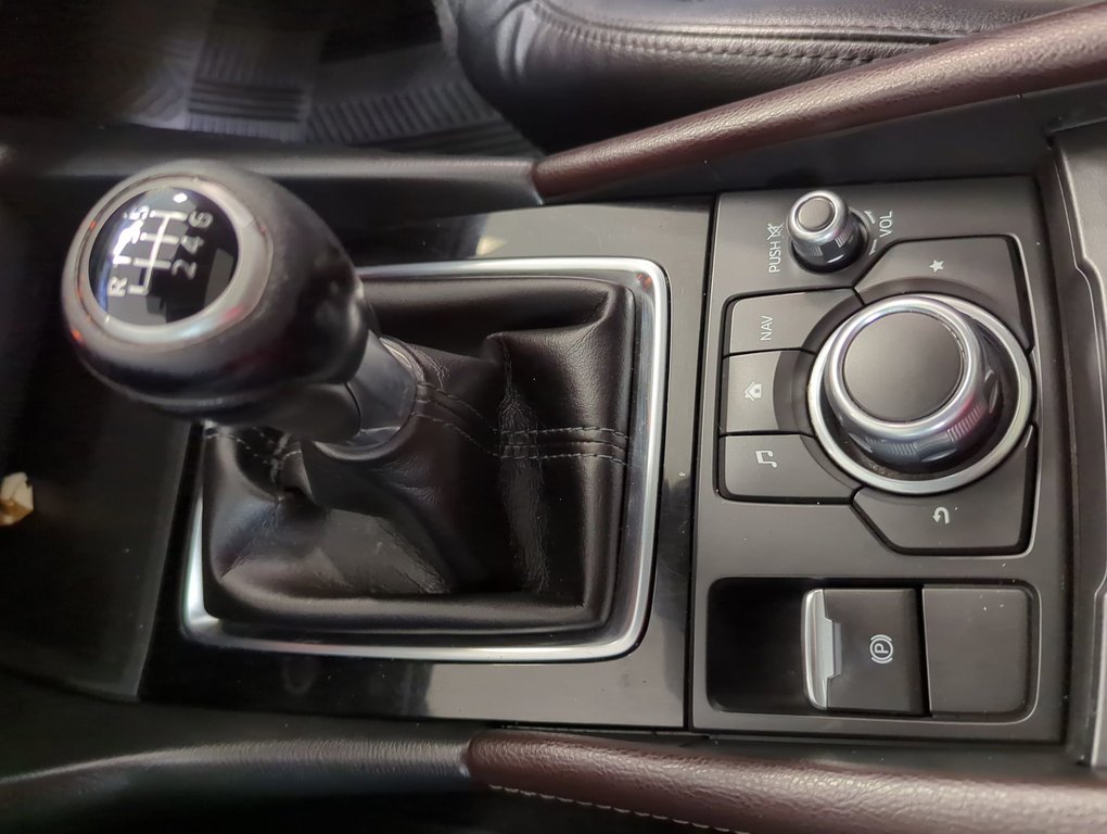 2018 Mazda 3 GT in Dartmouth, Nova Scotia - 19 - w1024h768px