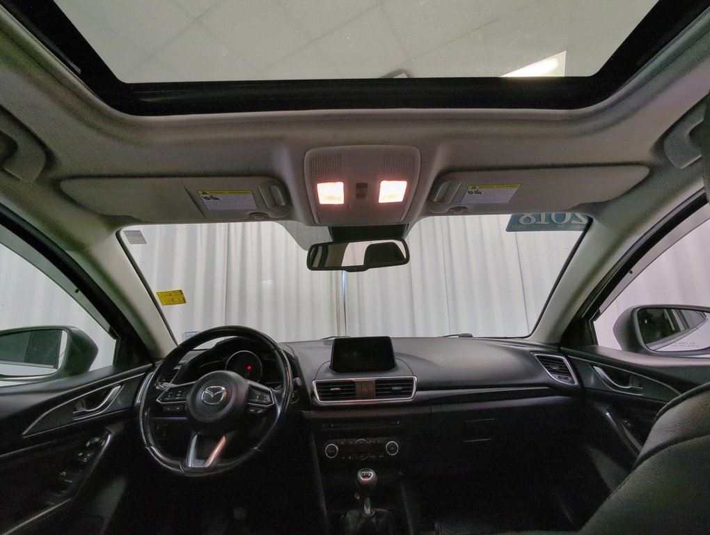 2018 Mazda 3 GT in Dartmouth, Nova Scotia - 21 - w1024h768px