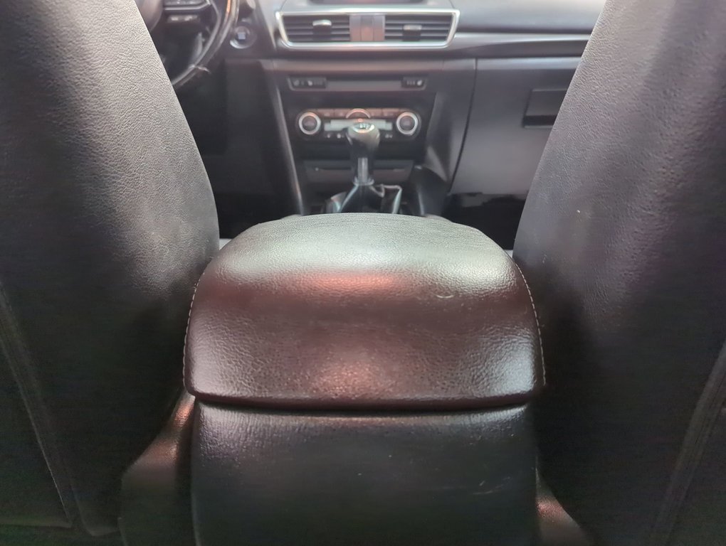 2018 Mazda 3 GT in Dartmouth, Nova Scotia - 20 - w1024h768px