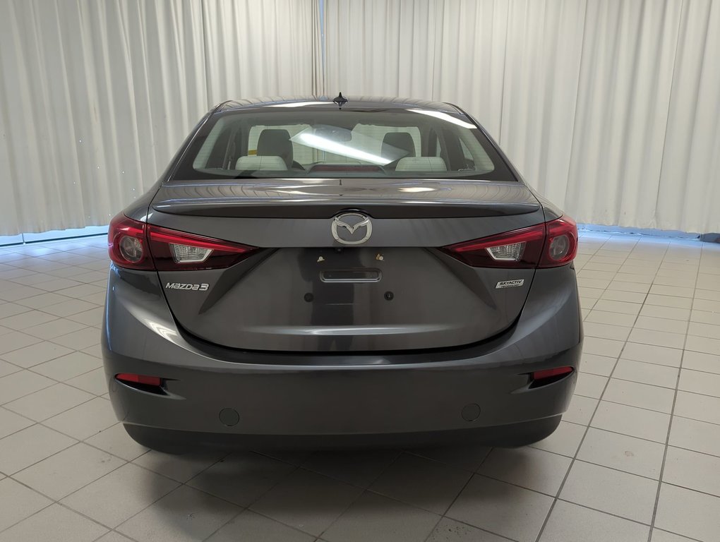 2018 Mazda 3 GT in Dartmouth, Nova Scotia - 7 - w1024h768px