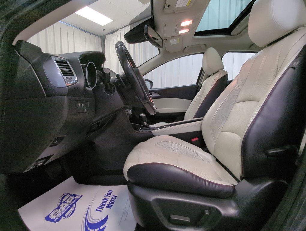 2018 Mazda 3 GT in Dartmouth, Nova Scotia - 11 - w1024h768px