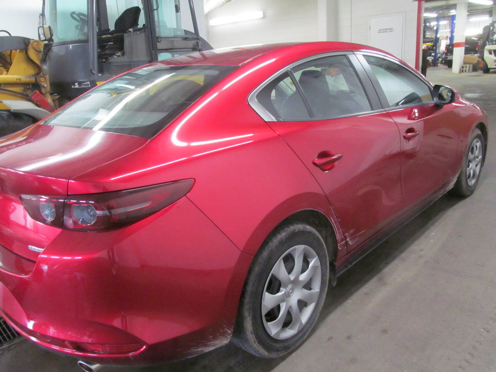 2019 Mazda 3 GX in Dartmouth, Nova Scotia - 4 - w1024h768px