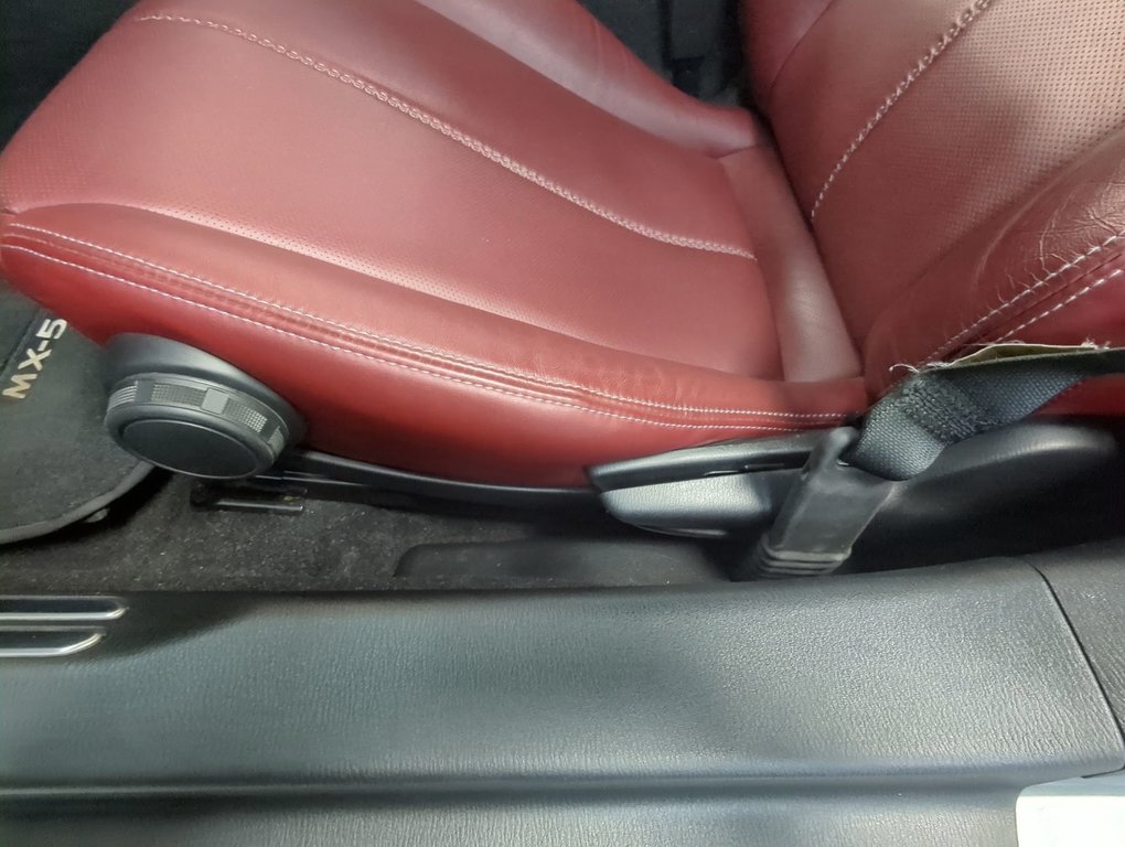 2020 Mazda MX-5 GT in Dartmouth, Nova Scotia - 12 - w1024h768px