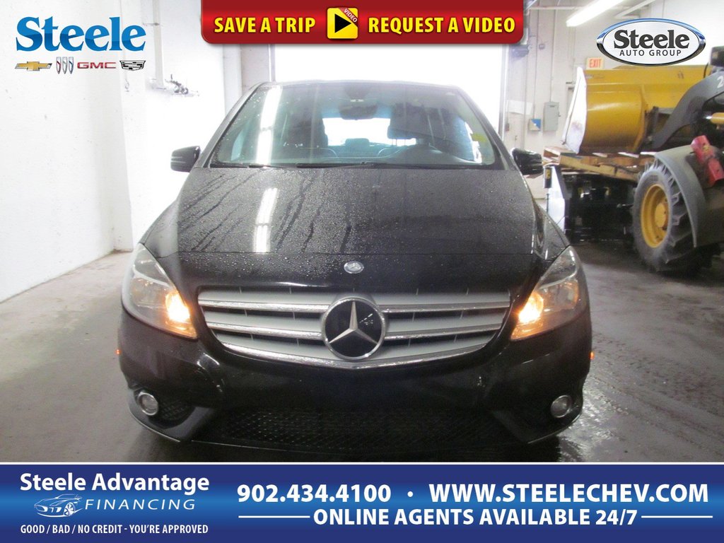 2014 Mercedes-Benz B-Class B 250 Sports Tourer in Dartmouth, Nova Scotia - 1 - w1024h768px