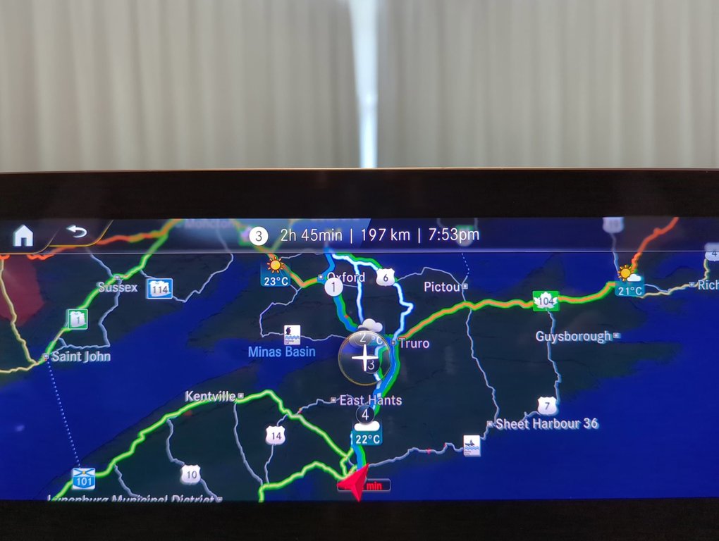 2022 Mercedes-Benz GLC 300 in Dartmouth, Nova Scotia - 18 - w1024h768px