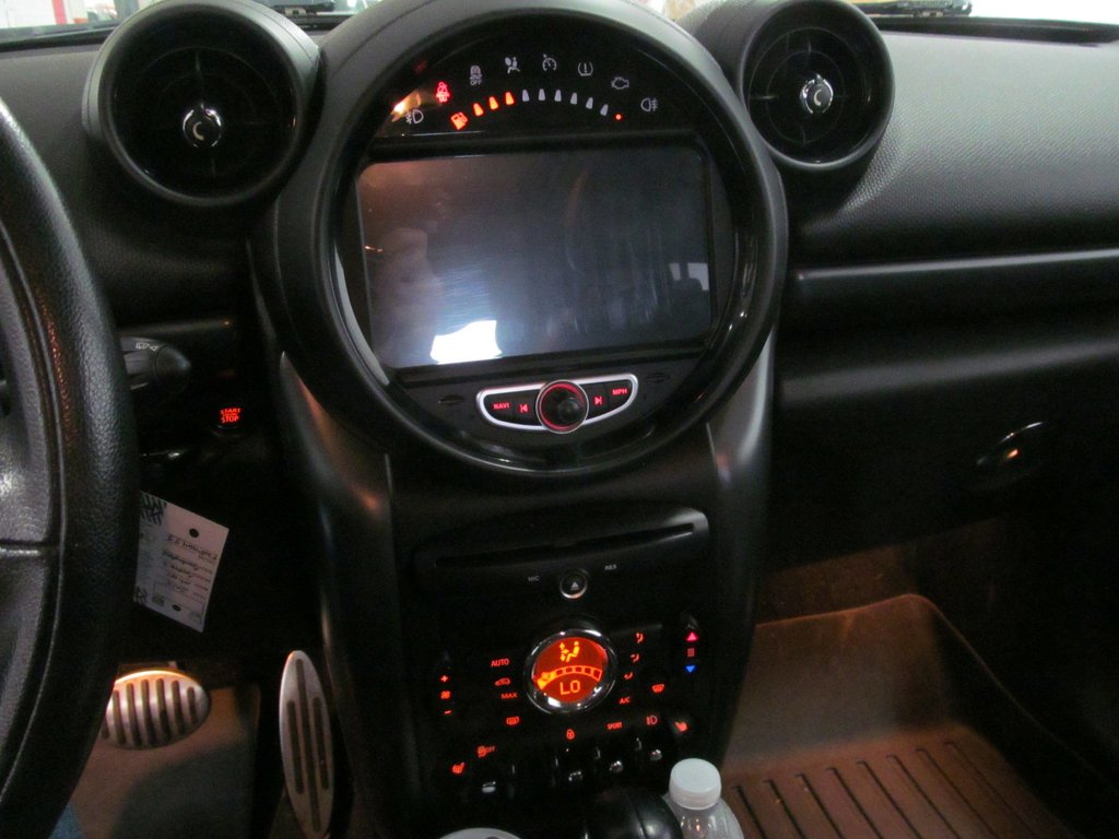 2015 MINI Cooper Countryman S in Dartmouth, Nova Scotia - 6 - w1024h768px