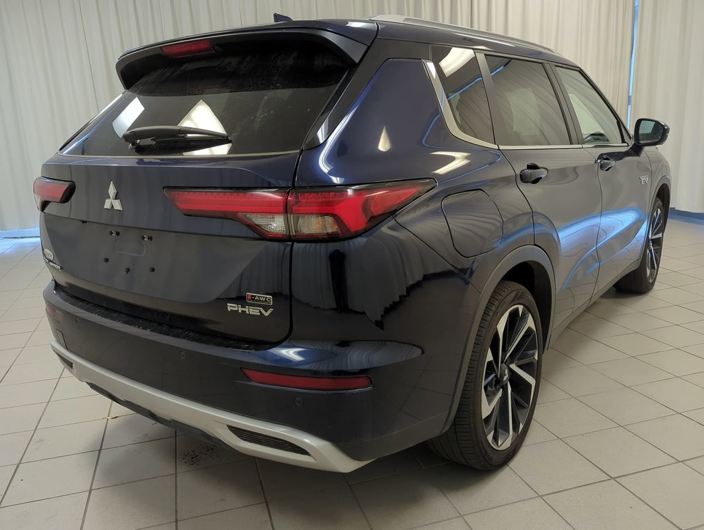 2024 Mitsubishi Outlander Plug-In Hybrid SEL in Dartmouth, Nova Scotia - 8 - w1024h768px
