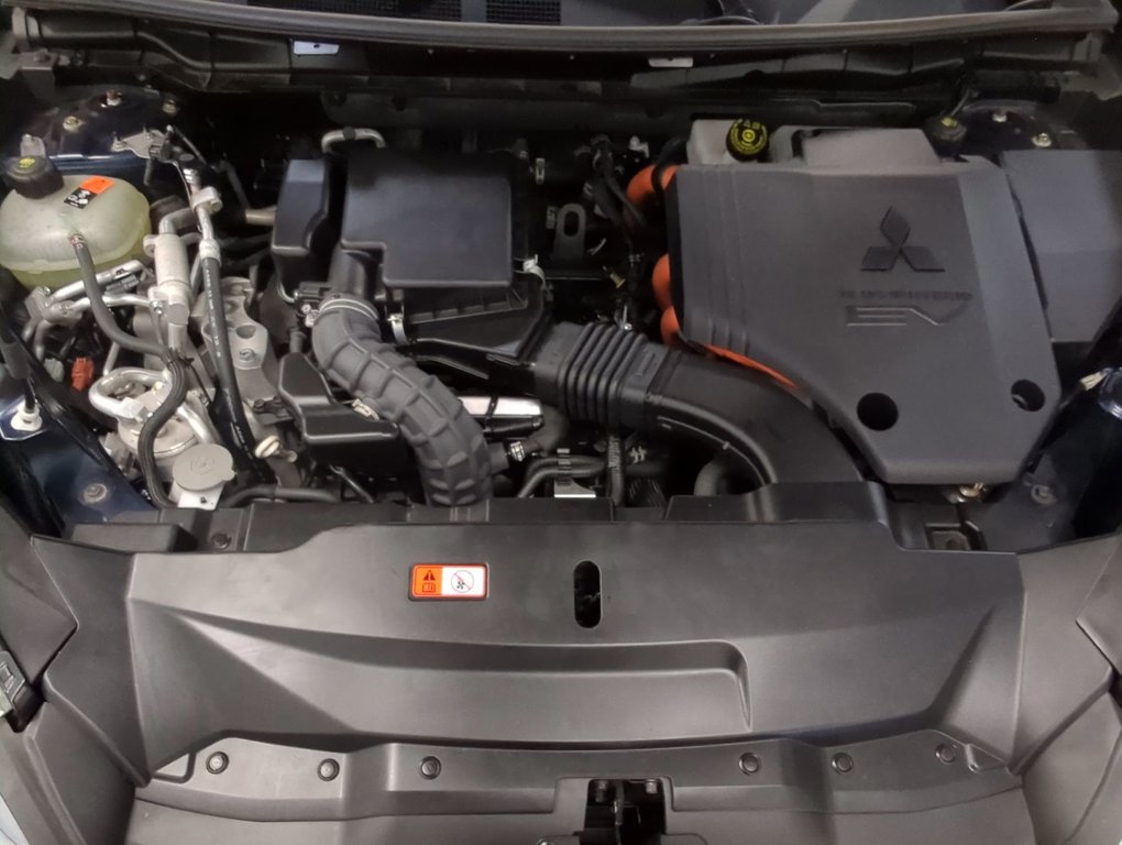 2024 Mitsubishi Outlander Plug-In Hybrid SEL in Dartmouth, Nova Scotia - 26 - w1024h768px