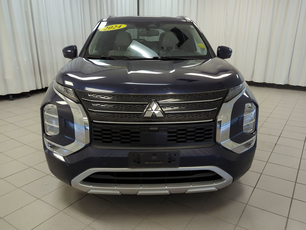 2024 Mitsubishi Outlander Plug-In Hybrid SEL in Dartmouth, Nova Scotia - 3 - w1024h768px