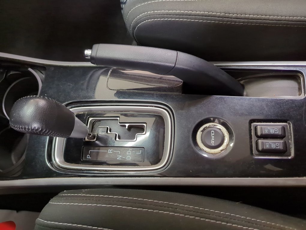 2017 Mitsubishi Outlander ES in Dartmouth, Nova Scotia - 19 - w1024h768px