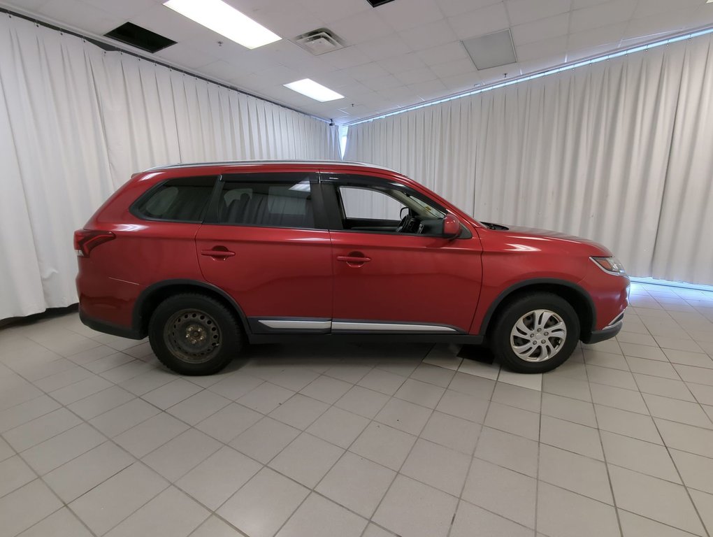 2017 Mitsubishi Outlander ES in Dartmouth, Nova Scotia - 9 - w1024h768px