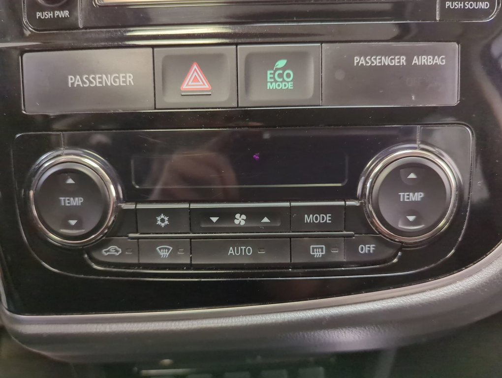 2017 Mitsubishi Outlander ES in Dartmouth, Nova Scotia - 18 - w1024h768px