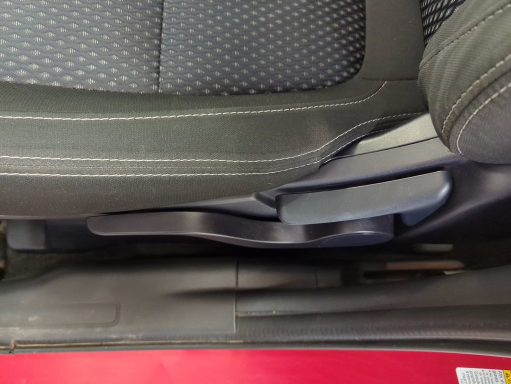 2017 Mitsubishi Outlander ES in Dartmouth, Nova Scotia - 12 - w1024h768px