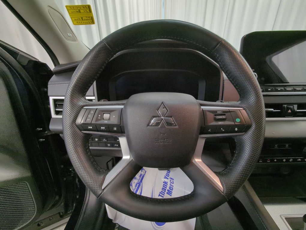 2024 Mitsubishi Outlander GT in Dartmouth, Nova Scotia - 14 - w1024h768px