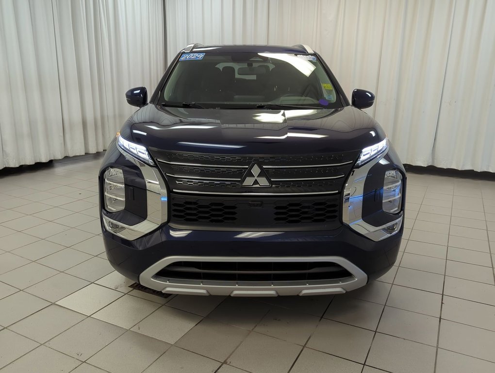 2024 Mitsubishi Outlander SE in Dartmouth, Nova Scotia - 3 - w1024h768px