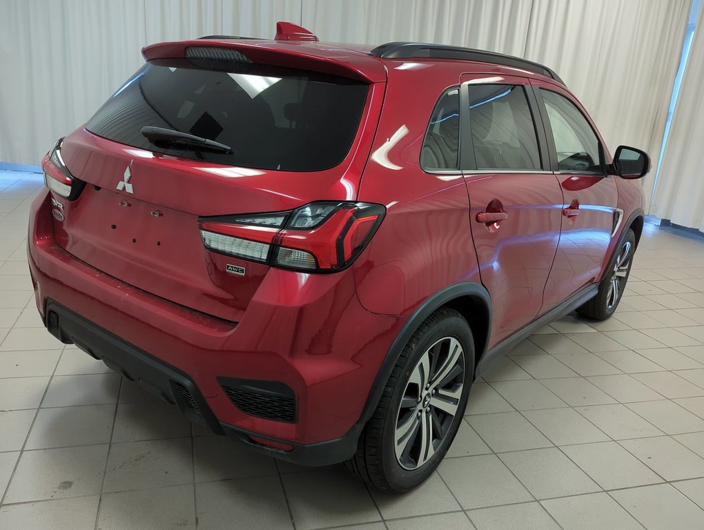 2022 Mitsubishi RVR SEL in Dartmouth, Nova Scotia - 8 - w1024h768px