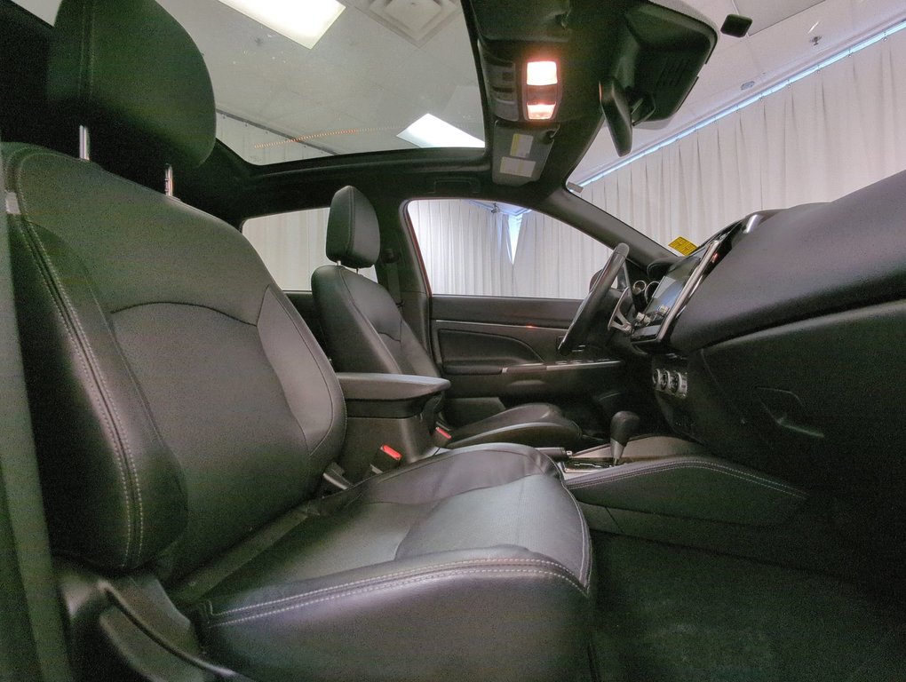 2022 Mitsubishi RVR SEL in Dartmouth, Nova Scotia - 25 - w1024h768px