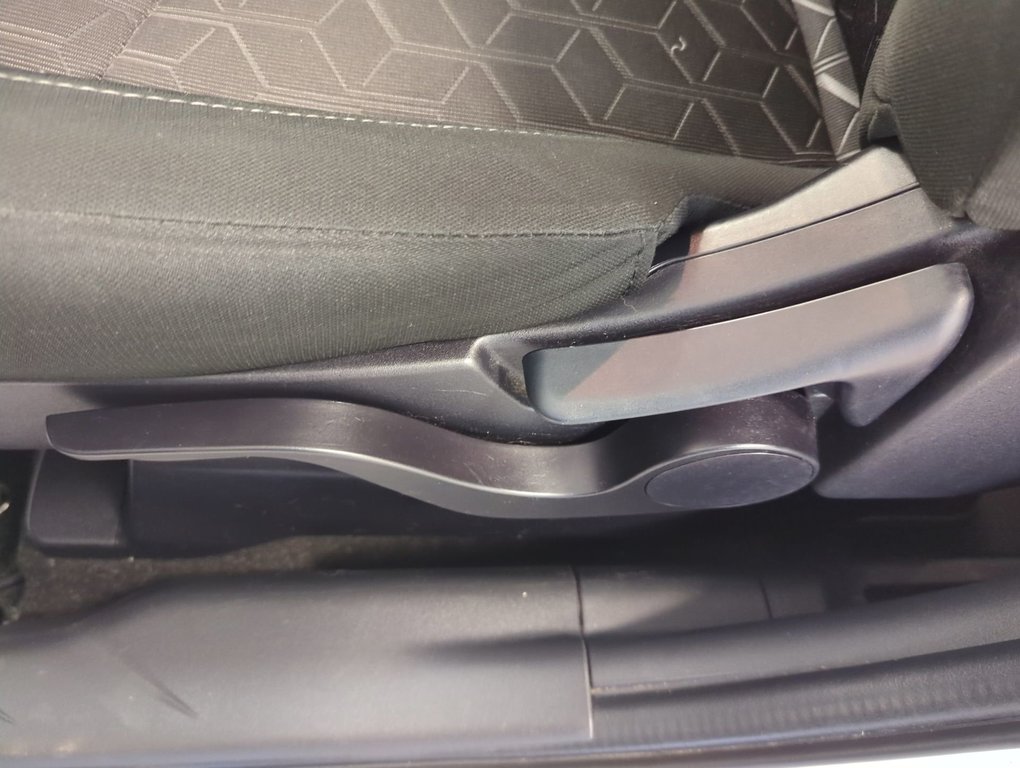 2023 Mitsubishi RVR GT in Dartmouth, Nova Scotia - 12 - w1024h768px