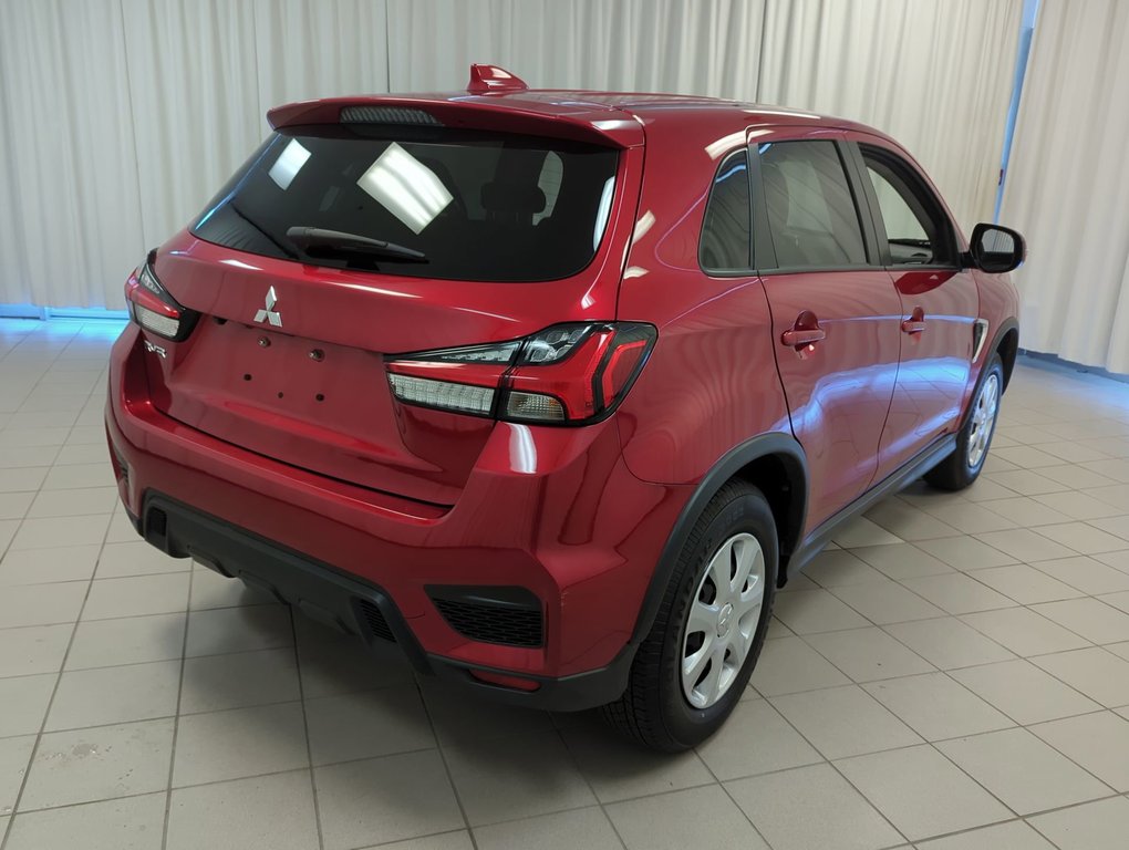 2023 Mitsubishi RVR ES in Dartmouth, Nova Scotia - 8 - w1024h768px
