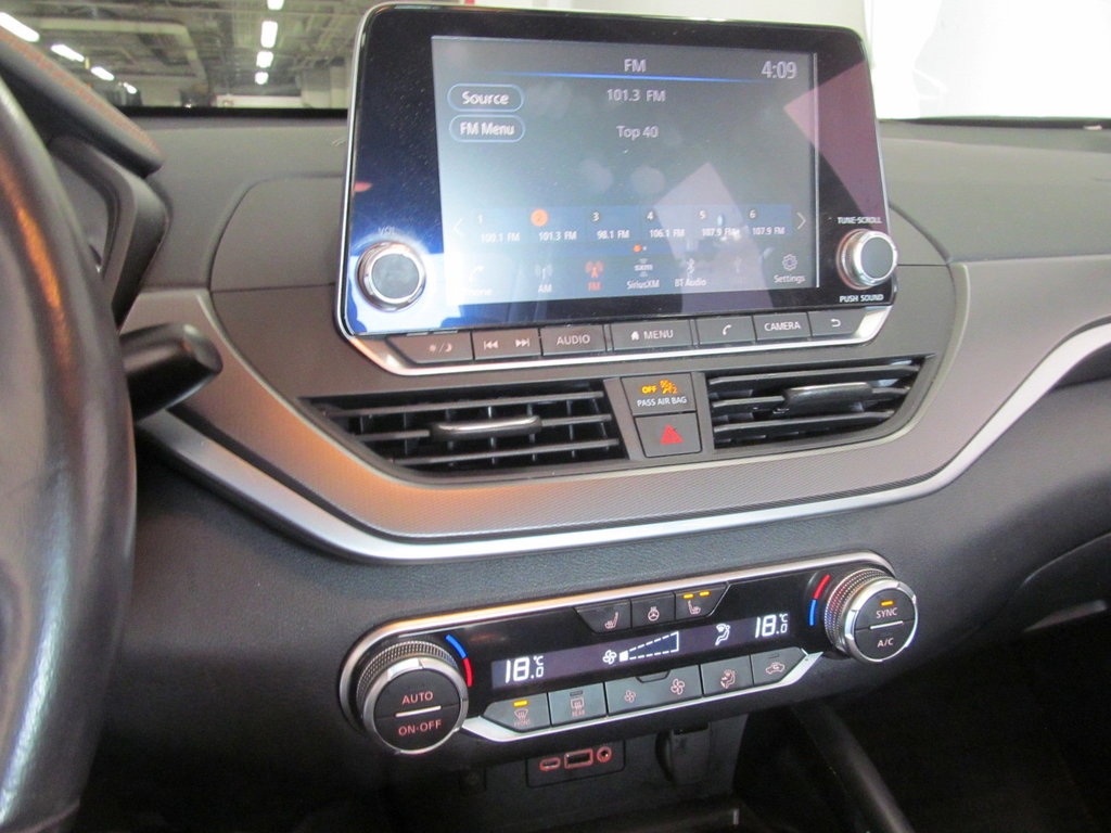 2023 Nissan Altima SR in Dartmouth, Nova Scotia - 6 - w1024h768px