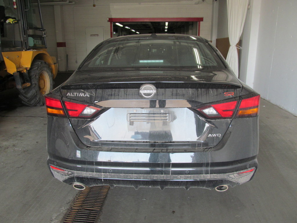 2023 Nissan Altima SR in Dartmouth, Nova Scotia - 3 - w1024h768px