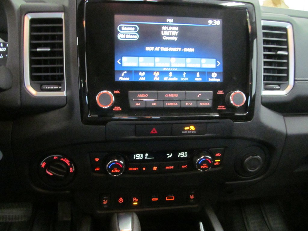 2022 Nissan Frontier SV in Dartmouth, Nova Scotia - 6 - w1024h768px