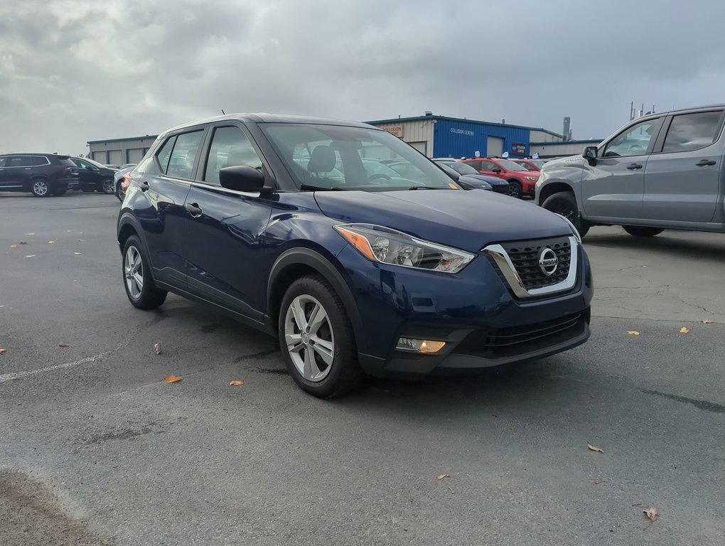 2019 Nissan Kicks S *GM Certified* in Dartmouth, Nova Scotia - 2 - w1024h768px