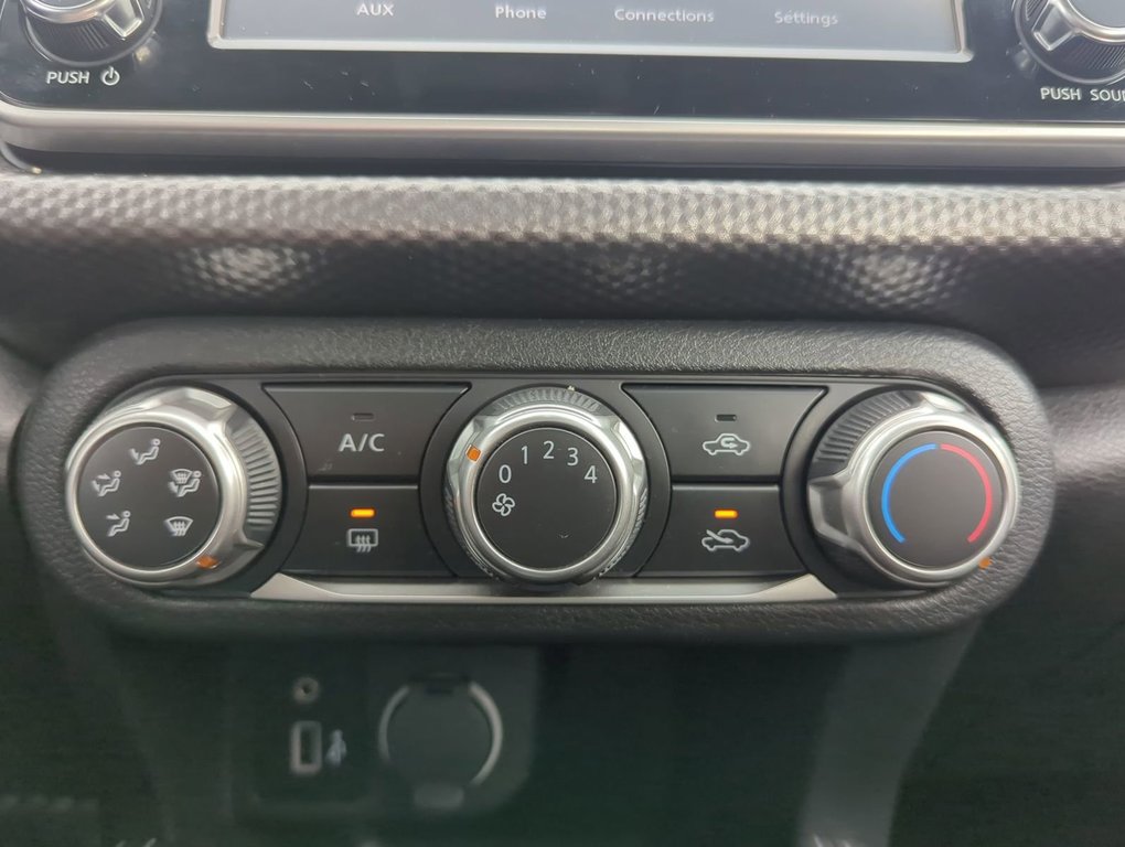 2019 Nissan Kicks S *GM Certified* in Dartmouth, Nova Scotia - 18 - w1024h768px