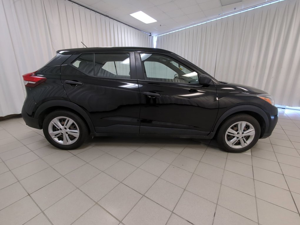 2020 Nissan Kicks S in Dartmouth, Nova Scotia - 9 - w1024h768px