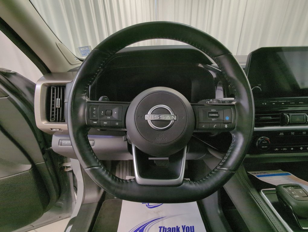 2022 Nissan Pathfinder Platinum in Dartmouth, Nova Scotia - 14 - w1024h768px