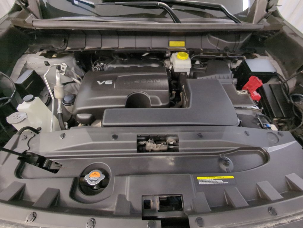 2022 Nissan Pathfinder Platinum in Dartmouth, Nova Scotia - 27 - w1024h768px