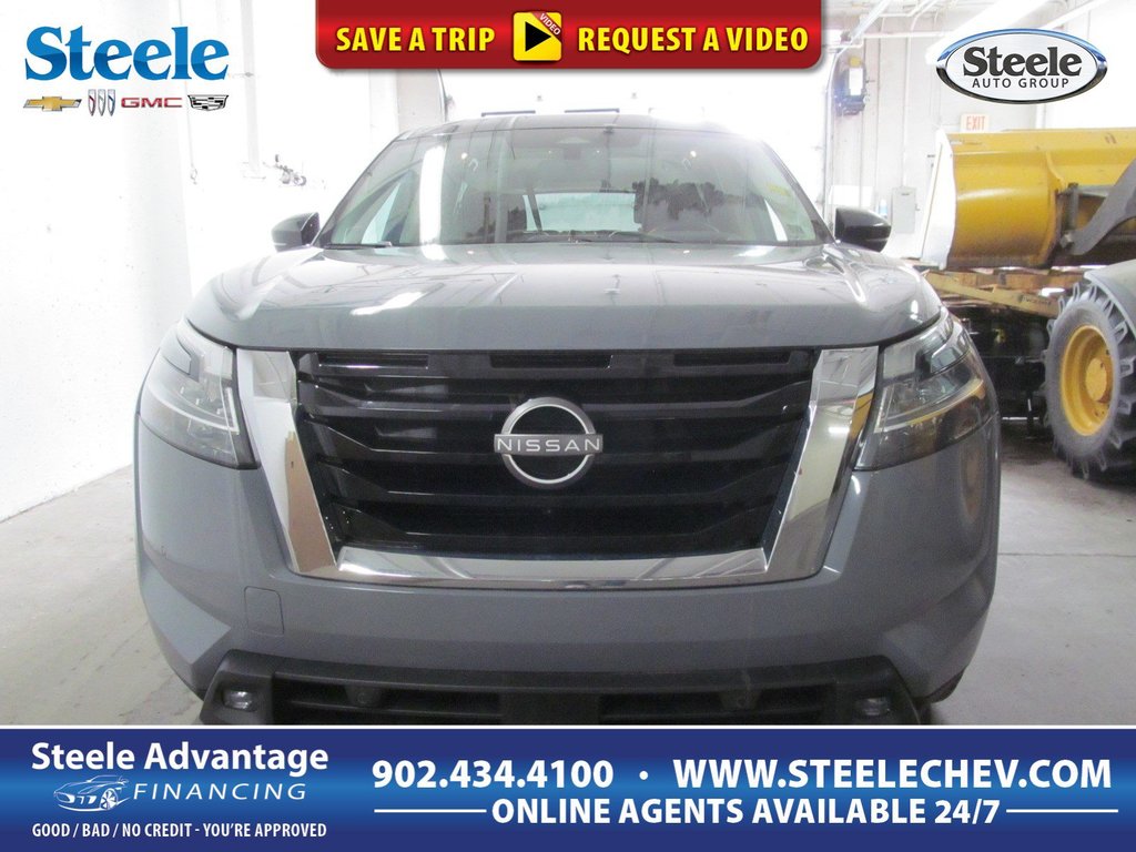 2022 Nissan Pathfinder Platinum in Dartmouth, Nova Scotia - 1 - w1024h768px