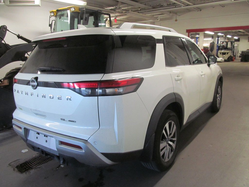 2022 Nissan Pathfinder SL in Dartmouth, Nova Scotia - 4 - w1024h768px