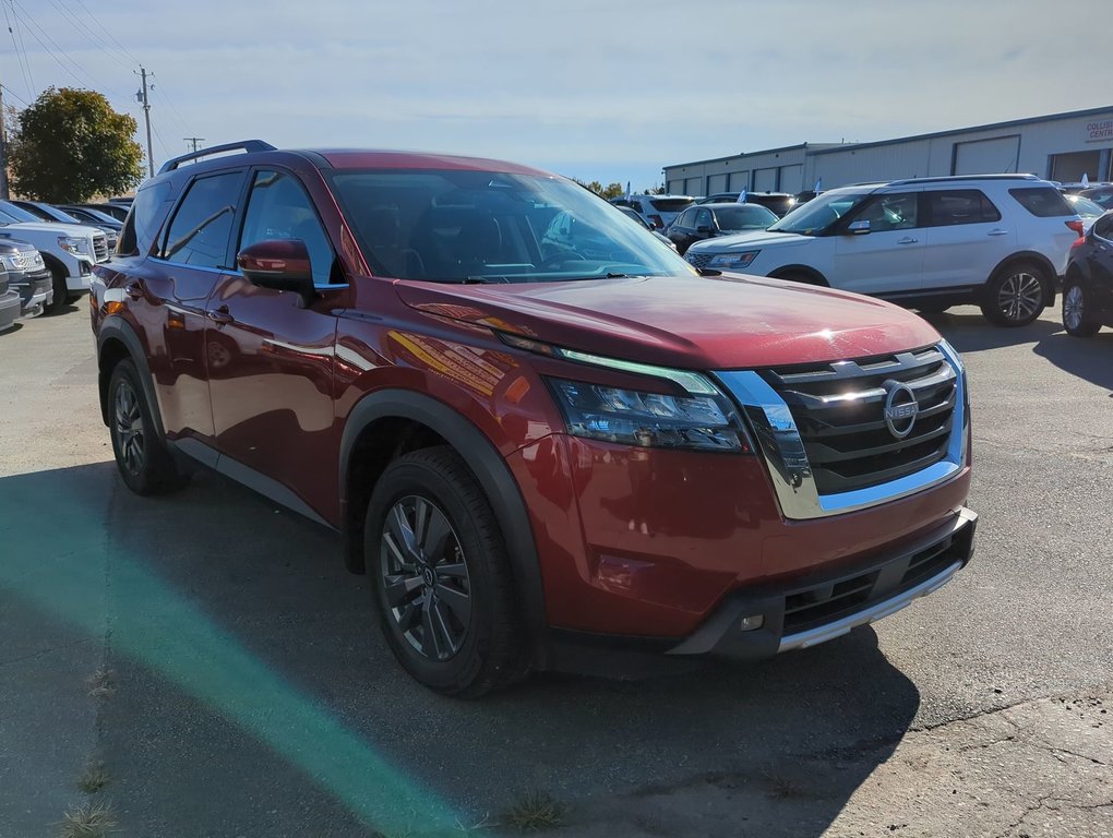 2023 Nissan Pathfinder SV V6 7 Seater *GM Certified* in Dartmouth, Nova Scotia - 2 - w1024h768px