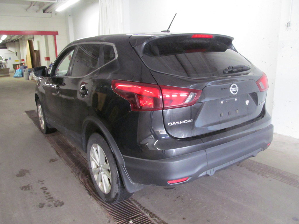 2018  Qashqai SL in Dartmouth, Nova Scotia - 2 - w1024h768px