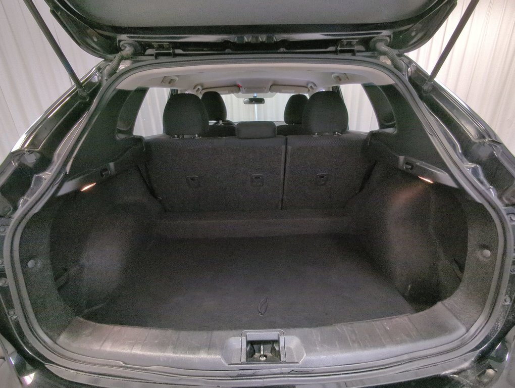 2018 Nissan Qashqai SV in Dartmouth, Nova Scotia - 22 - w1024h768px