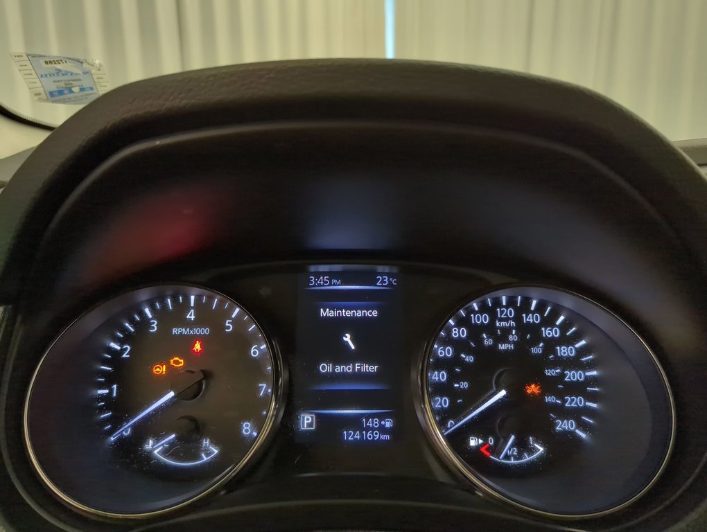 2018 Nissan Qashqai SV in Dartmouth, Nova Scotia - 15 - w1024h768px
