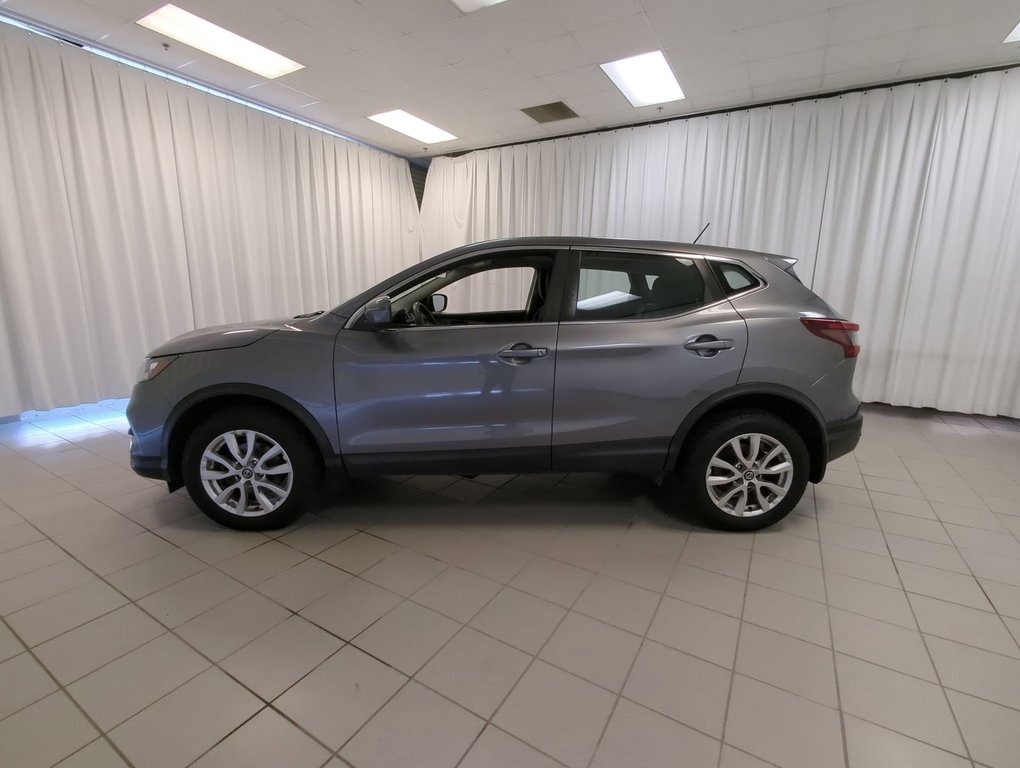 2020 Nissan Qashqai S in Dartmouth, Nova Scotia - 5 - w1024h768px