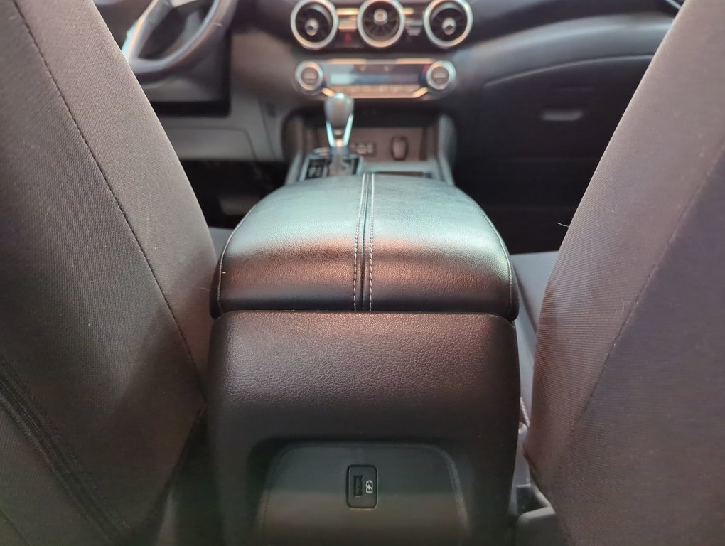 2020 Nissan Sentra SV in Dartmouth, Nova Scotia - 20 - w1024h768px
