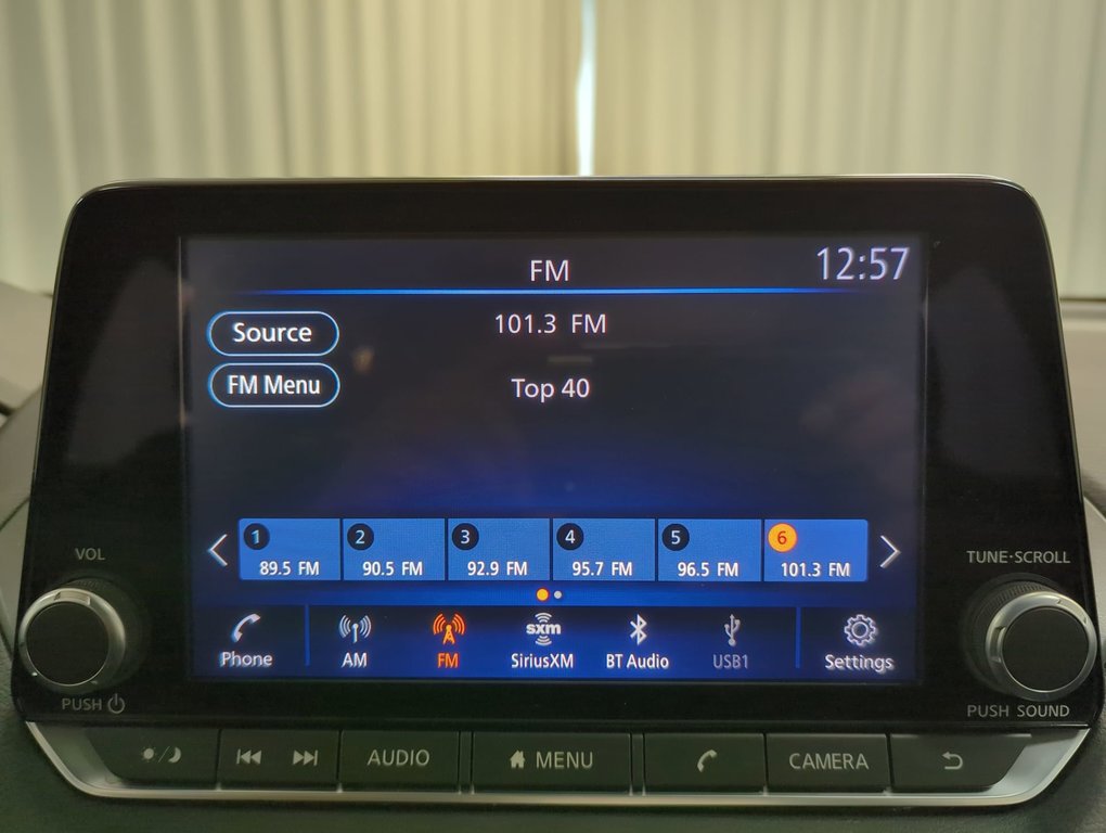 2020 Nissan Sentra SV in Dartmouth, Nova Scotia - 16 - w1024h768px
