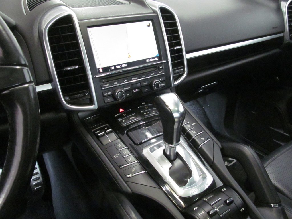 2012 Porsche Cayenne S in Dartmouth, Nova Scotia - 6 - w1024h768px