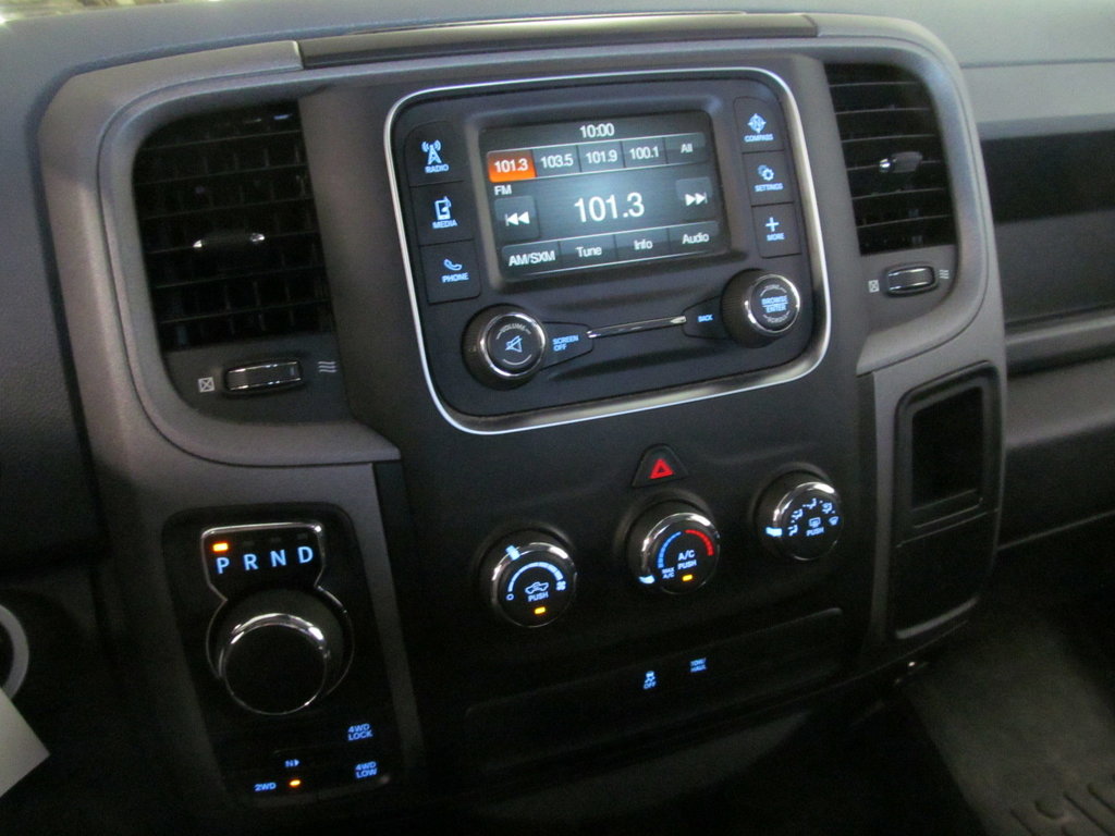 2019 Ram 1500 Classic ST in Dartmouth, Nova Scotia - 6 - w1024h768px