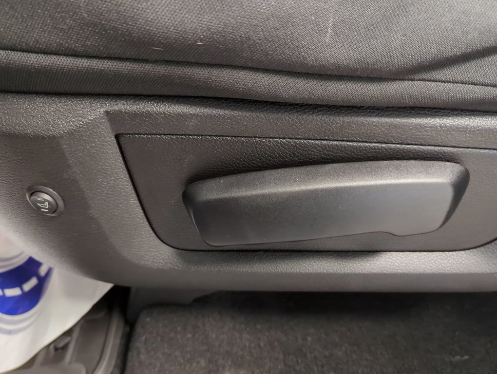 2021 Ram 1500 Classic Warlock in Dartmouth, Nova Scotia - 12 - w1024h768px