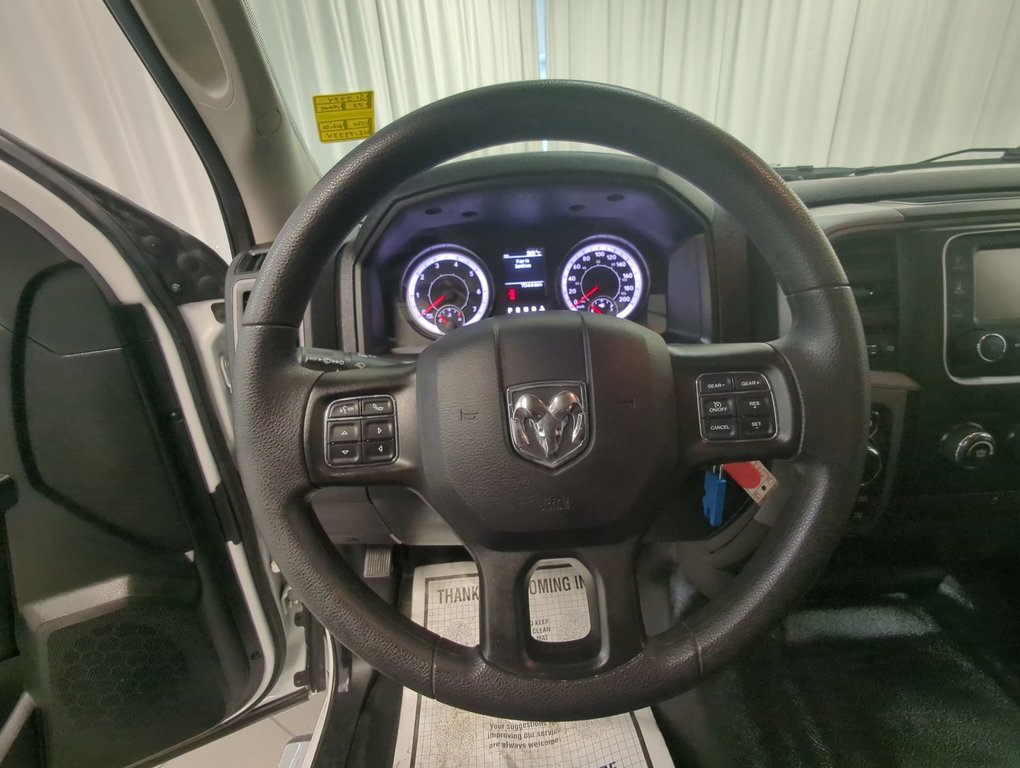 2022 Ram 1500 Classic Tradesman in Dartmouth, Nova Scotia - 14 - w1024h768px