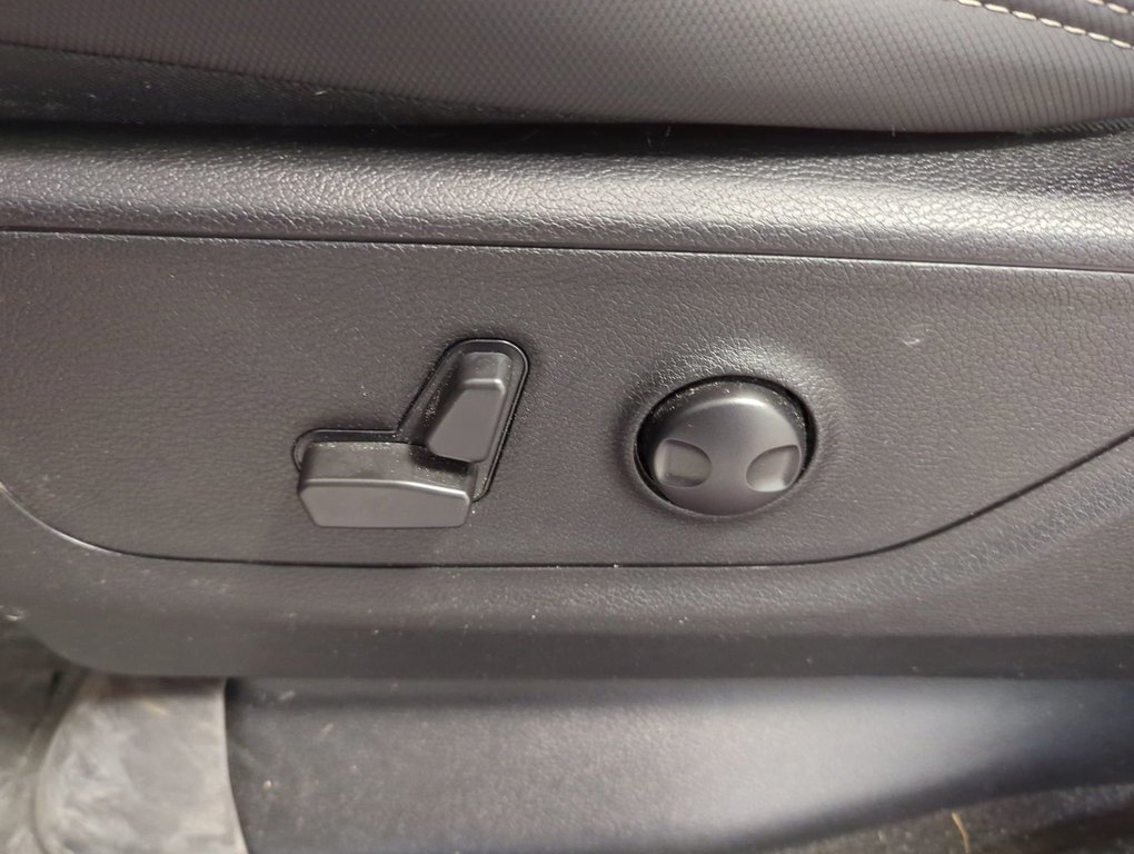 2022 Ram 1500 Sport in Dartmouth, Nova Scotia - 12 - w1024h768px