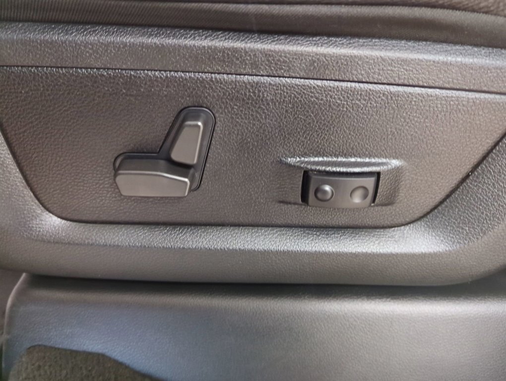 2022 Ram 3500 Limited in Dartmouth, Nova Scotia - 12 - w1024h768px