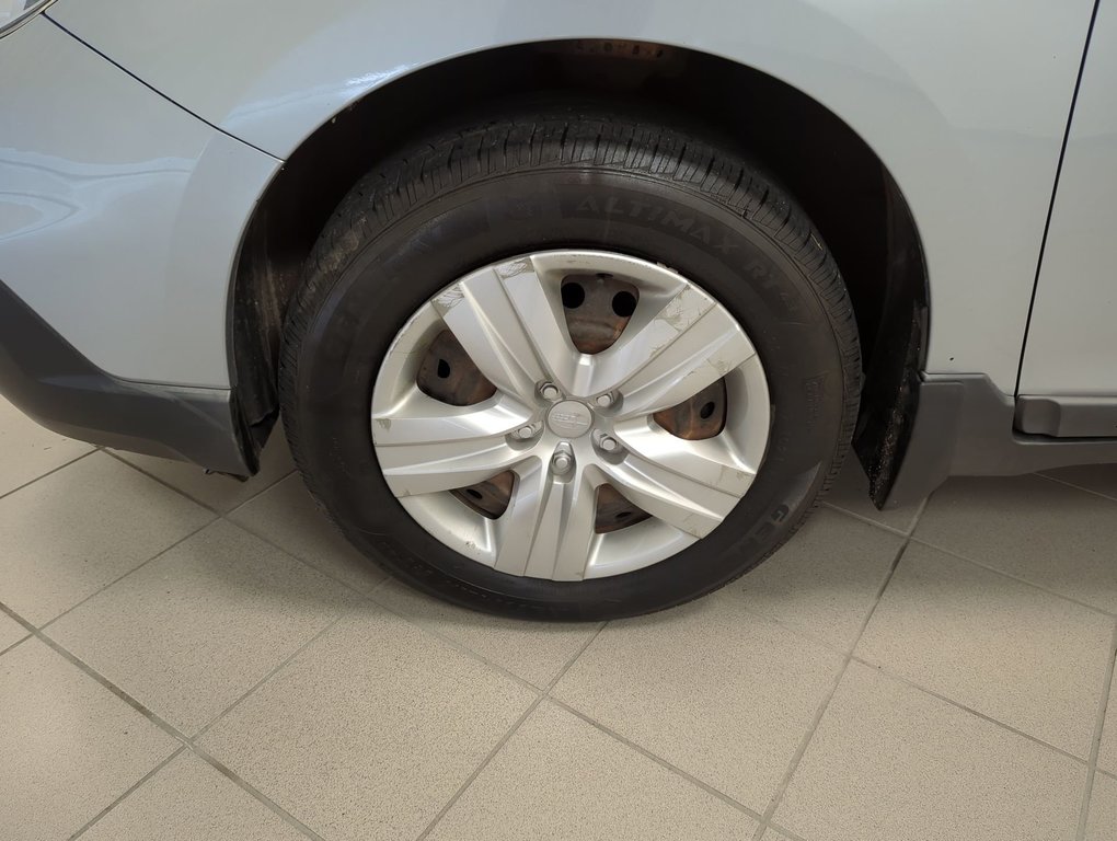 2015 Subaru Outback 2.5i in Dartmouth, Nova Scotia - 10 - w1024h768px